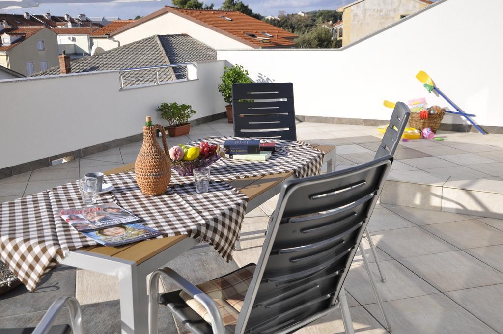 Apartament Crobeg *